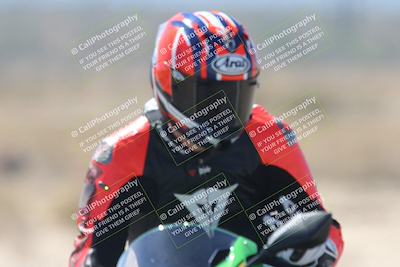 media/Oct-02-2025-Racers Edge (Thu) [[2c91cb6ab3]]/3-B Group/Session 3-Turn 16 (12pm)/